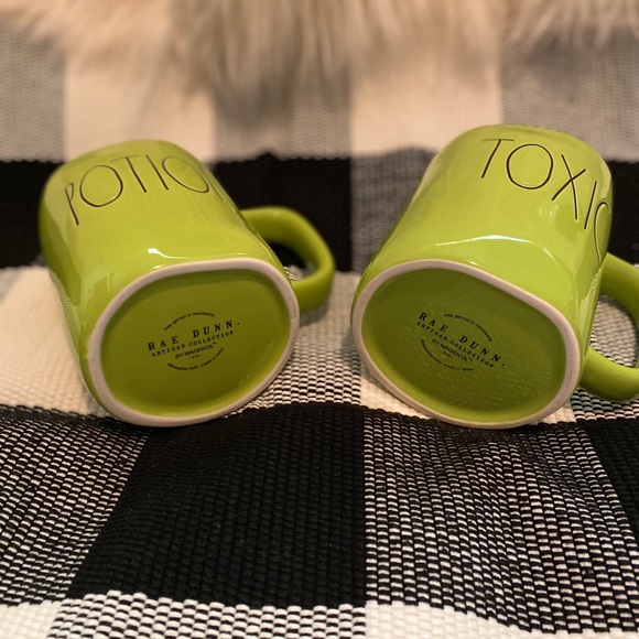 Rae Dunn potion/toxic Halloween mug set - Picture 2 of 2